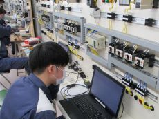 自動制御(PLC)実習設備