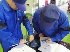 1年生 測定基本実習(ノギス測定).JPG