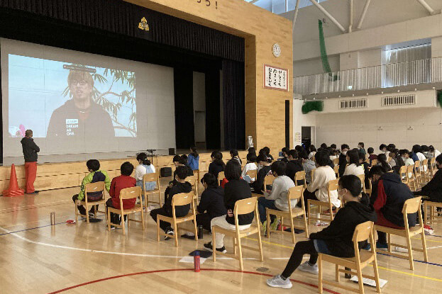 東川町立東川小学校との交流の様子（2）